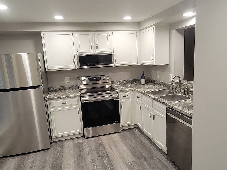 2nd image of 605 Middleton Ave