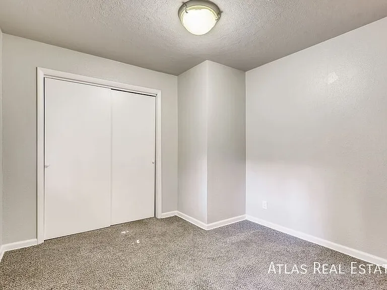 5315 W 10th Ave #A — Photo 8