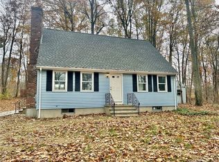 52 E Haddam Colchester Tpke, Moodus, CT 06469