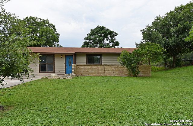 1st image of 131 Pleasant Valley St