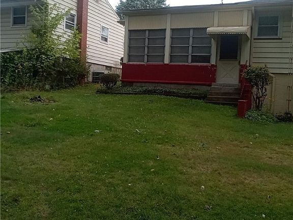 3rd image of 1131 Inverness Ave