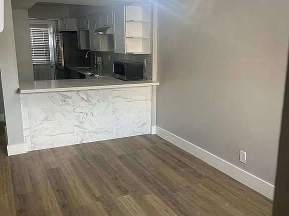 3rd image of 4079 Coral Springs Drive #4