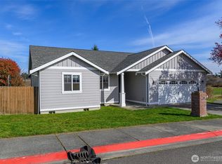 910 NE Cordero Place, Oak Harbor, WA