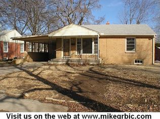 1926 S Pinecrest Ave, Wichita, KS 67218