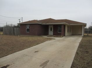 768 Johnson Ave, Seguin, TX 78155