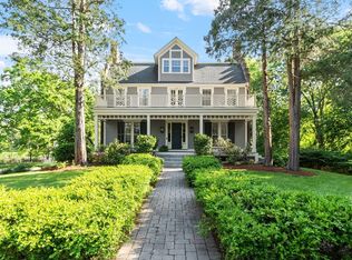 106 Elm St, Concord, MA 01742