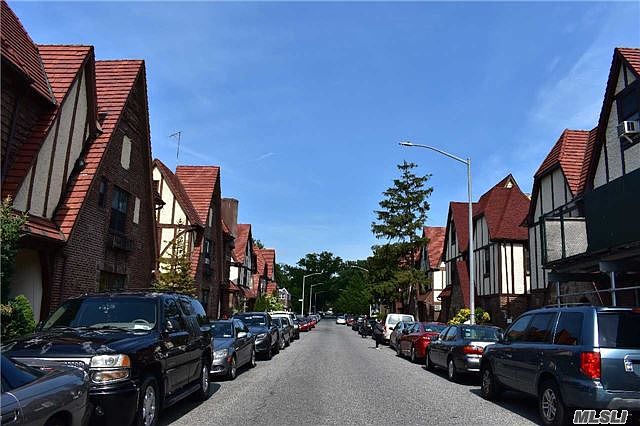 1st image of 18934 37th Ave