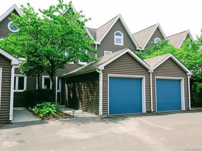 566 Newfield Ave APT 3, Stamford, CT, 06905