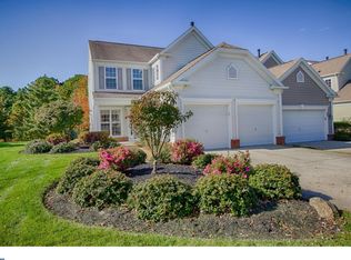 38 Wrentham Dr, Medford, NJ 08055