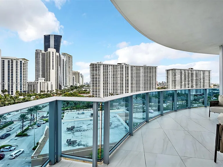 17550 Collins Ave #801 — Photo 38