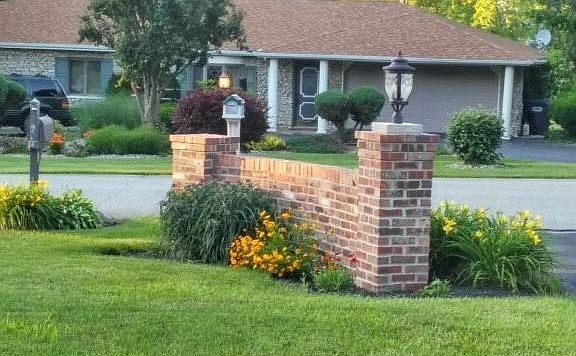 5th image of 1517 W Deborah Dr