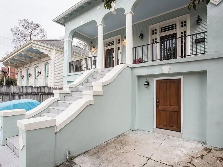 2925 Constance St — Photo 3