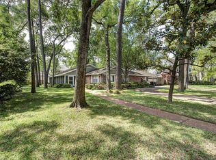 11757 Memorial Dr, Houston, TX 77024