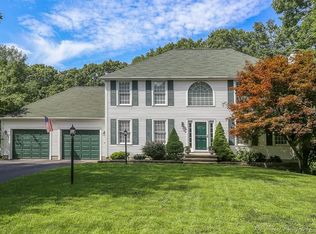 22 Garrison Rd, Dracut, MA 01826