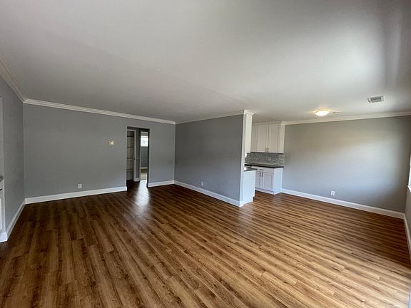 5th image of 3 Mulberry Ct #9