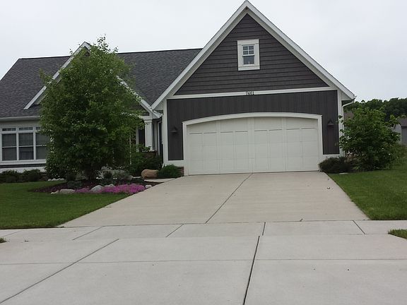 4th image of 7461 Augusta Ln