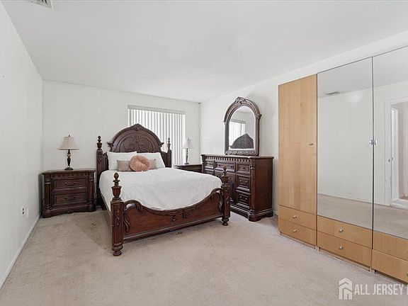 5th image of 1906 Paterson Plank Rd APT 3D