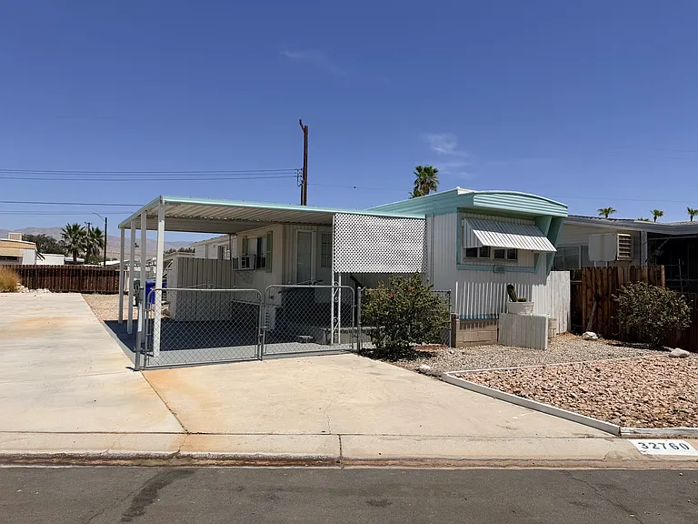 32760 Flagstaff Ave — Photo 1