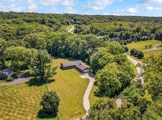 1270 Carriage Rd, Powell, OH 43065