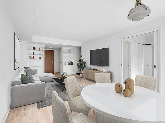2nd image of 200 Central Park S APT 19K