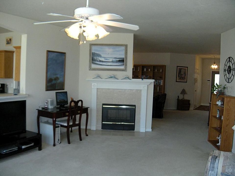 2nd image of 17230 Stonebridge Trl