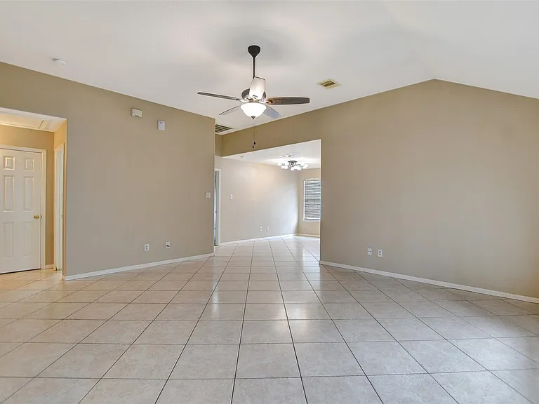 19702 Byron Meadows Dr — Photo 4