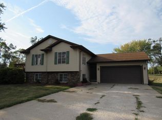 325 W Rice Dr, Beloit, WI 53511