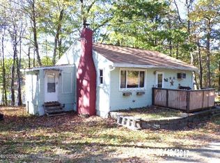 107 Mandy Ln, Dingmans Ferry, PA 18328