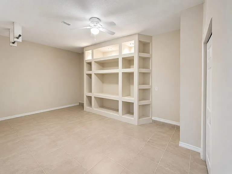 bonus bedroom