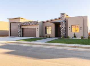 673 W 280 S, Ivins, UT 84738