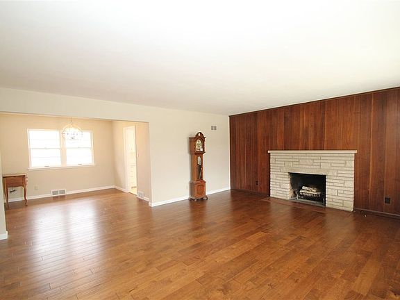 3rd image of 4209 N Keenland Ave
