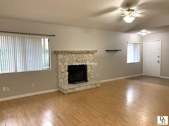3rd image of 708 Castlewood Dr