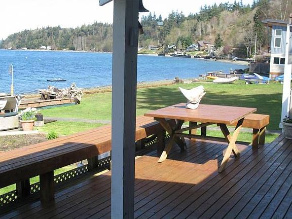 Gorgeous views from your back deck