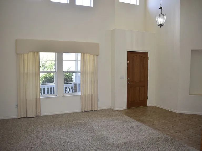 5229 Windham Way — Photo 2