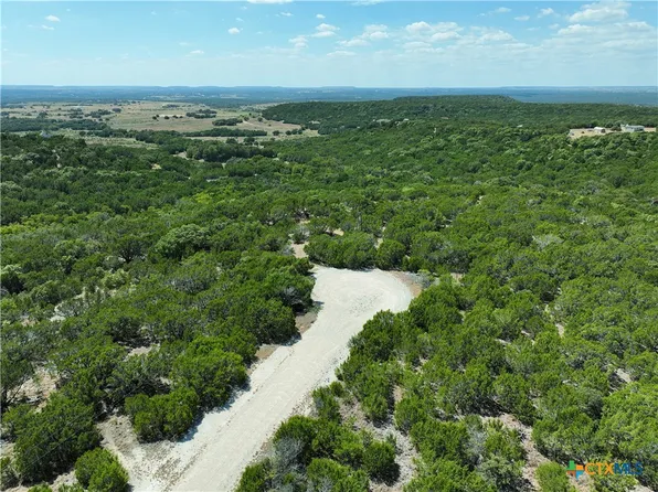 109 S High Cir, Gatesville, TX 76528