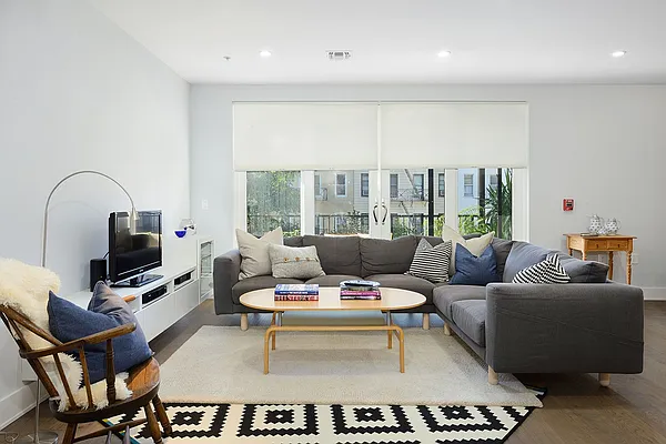 Sold by Hudson Place Realty | media 3