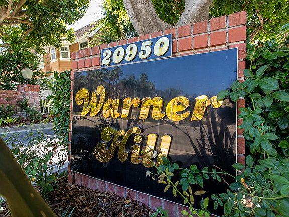 2nd image of 20950 Oxnard St APT 66