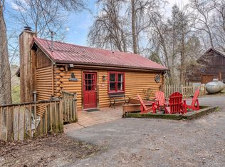 1716 Ridgecrest Dr, Pigeon Forge, TN 37876