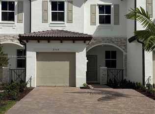 2543 SE 28th Dr #0, Homestead, FL 33035