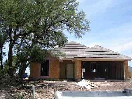1st image of 601 Sagebrush Dr