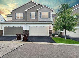 9496 Declaration Dr, Chanhassen, MN 55317
