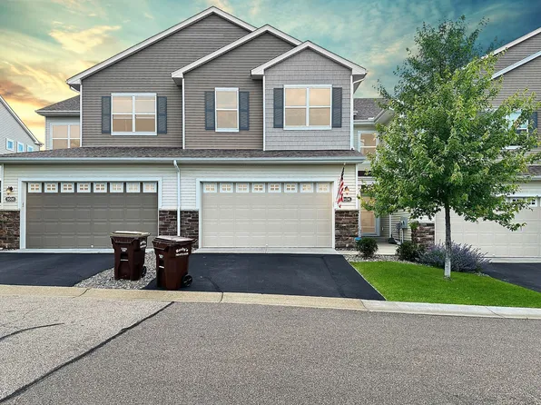 9496 Declaration Dr, Chanhassen, MN 55317