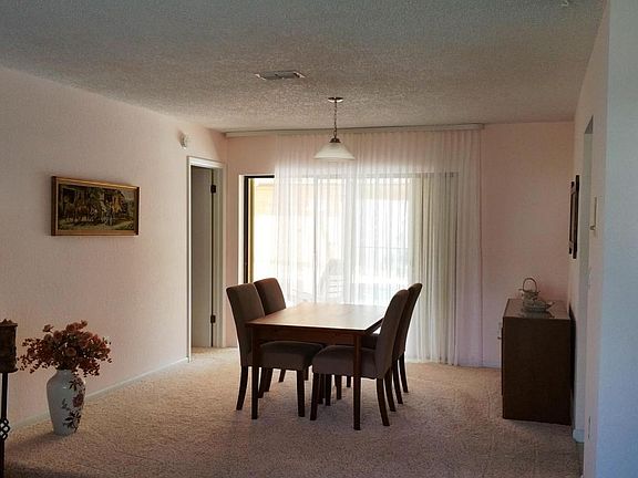 4th image of 5287 Elkin Ave