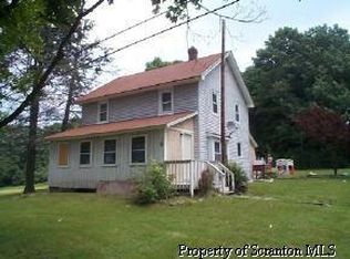 1252 Easton Tpke, Lake Ariel, PA 18436