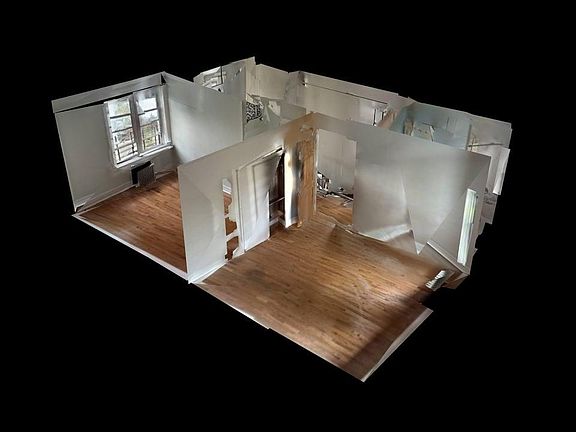 2nd image of 880 E 45th St #Penthouse
