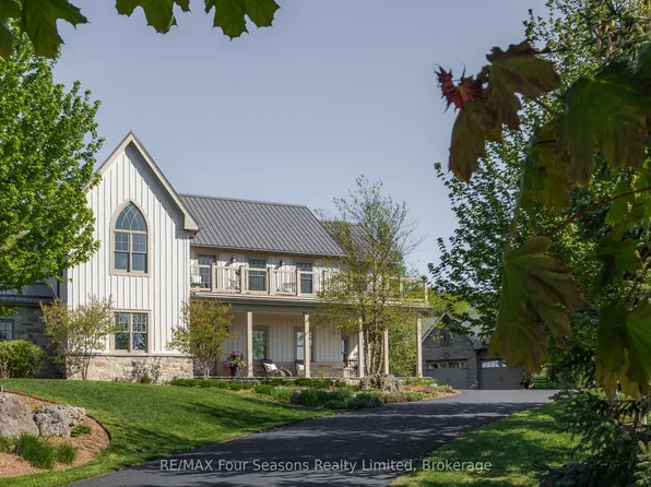 108 George McRae Rd W, The Blue Mountains, ON N0H 1J0