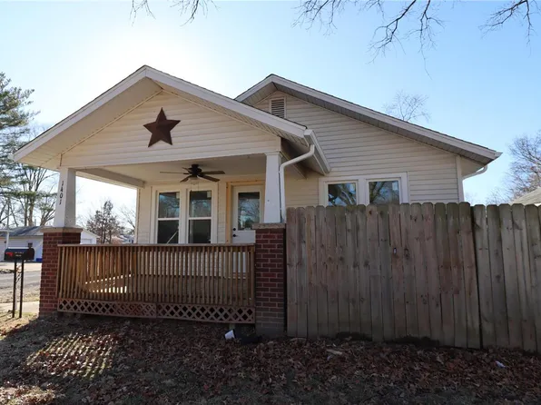 1401 N 6th St, Vandalia, IL 62471