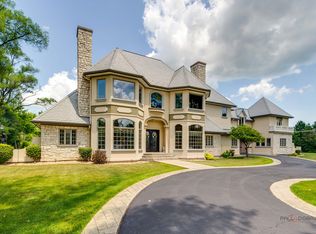 1130 Gavin Ct, Lake Forest, IL 60045