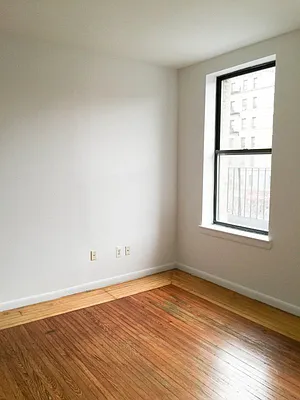 Rented by Bohemia Realty Group | media 8