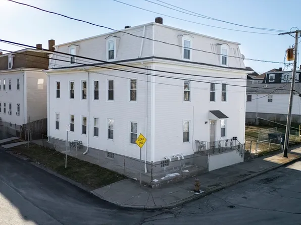 177 Tripp St, Fall River, MA 02724